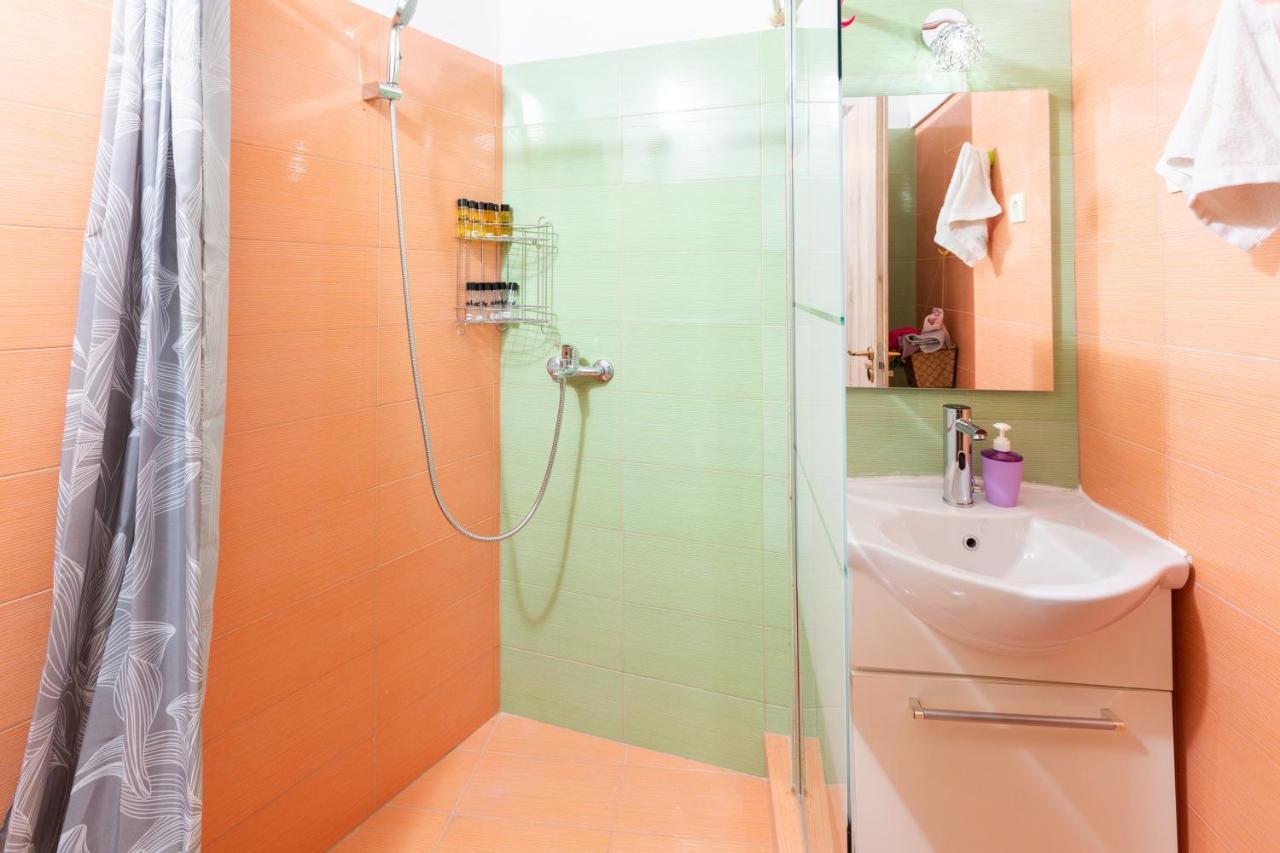 Matilda Central Apartment Aegina Dış mekan fotoğraf